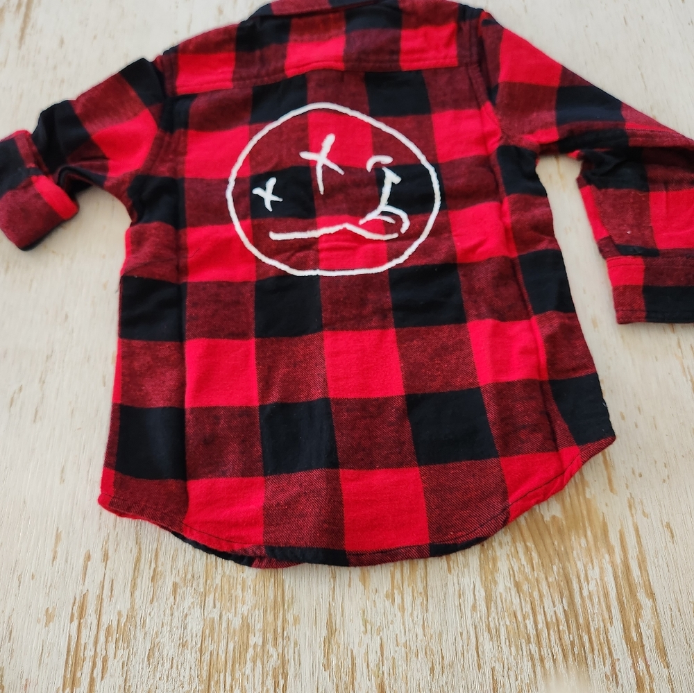 Denim&Flowers little boy plaid flannel..sz 5/6. NWT